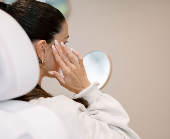 consult-1 - Dr Hans Clinics